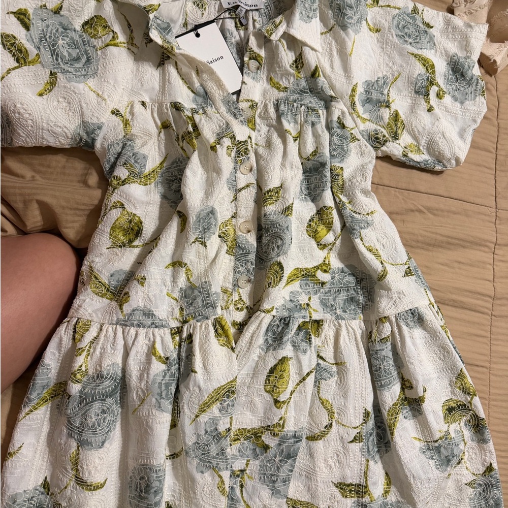 En Saison Floral Dress in White and Green